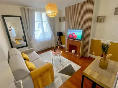 Télévision ou salle de divertissement dans l'établissement Cocon de la Tour-Confort Premium-Hyper-Centre