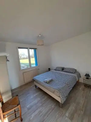 Un ou plusieurs lits dans un hébergement de l'établissement Paris-Reims, 10 personnes, 4 chambres- Spa, Grand jardin privé