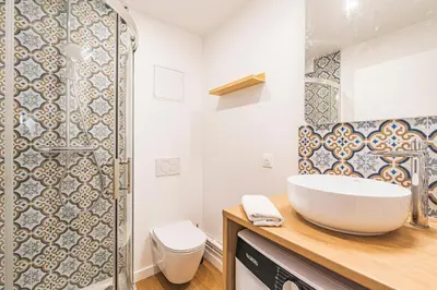 Salle de bains dans l'établissement MM Suites Saint-Remi