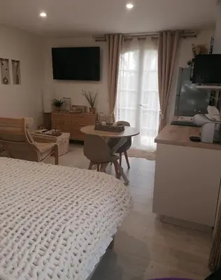 Cuisine ou kitchenette dans l'établissement La parenthèse