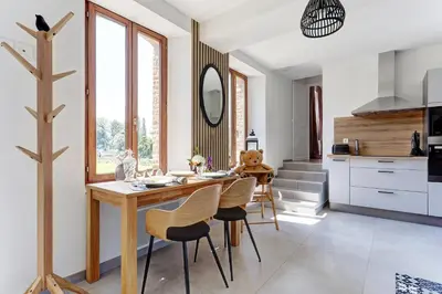Cuisine ou kitchenette dans l'établissement Gite des Petits Pavés - Maison de campagne