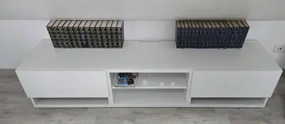 Bibliothèque dans l'appartement