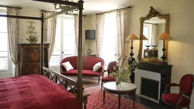 Coin salon dans l'établissement Château de Pommeuse