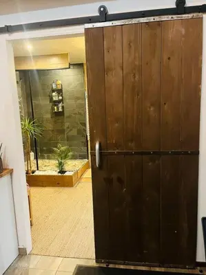 Salle de bains dans l'établissement Maison de village