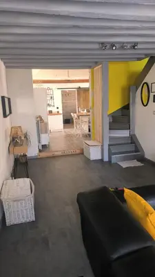 Coin salon dans l'établissement Maison de village