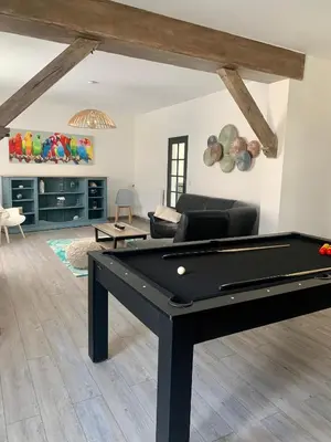 Billard dans l'établissement Le Nid de Julise