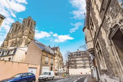 Quartier de l'appartement ou autre quartier proche