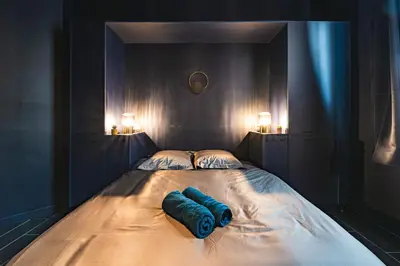 Un ou plusieurs lits dans un hébergement de l'établissement SPA Balnéo des Sacres-REIMS-Centre Ville