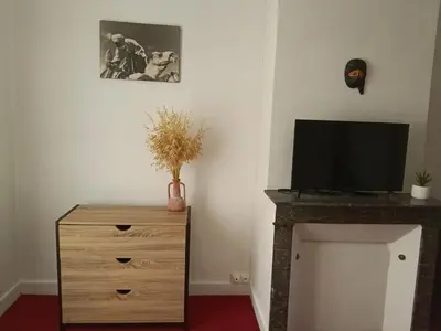 Télévision ou salle de divertissement dans l'établissement Appartement sur la route touristique du champagne