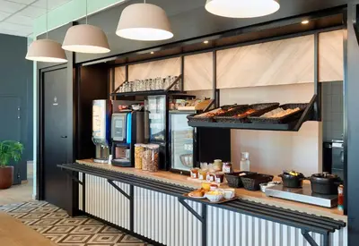 Cuisine ou kitchenette dans l'établissement B&B HOTEL Meaux Nanteuil-lès-Meaux 3 étoiles