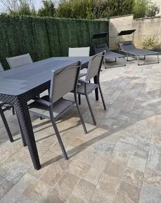 Terrasse ou espace extérieur de l'établissement Ticya Lodge - Maison calme, neuve, proche de Disneyland Paris, parking privé