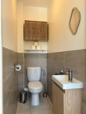 Salle de bains dans l'établissement Ticya Lodge - Maison calme, neuve, proche de Disneyland Paris, parking privé