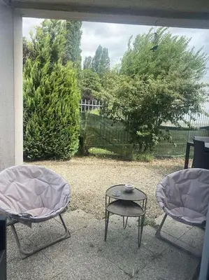 Jardin de l'établissement T2 Compiegne
