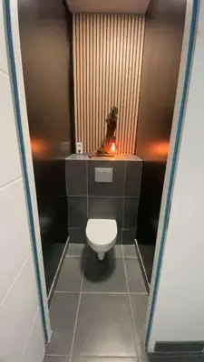 Salle de bains dans l'établissement Hypnos-Hébergement champenois-Hypercentre
