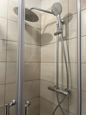 Salle de bains dans l'établissement Chez Laure et Franck