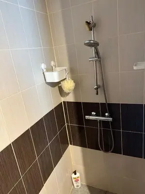 Salle de bains dans l'établissement Maison dans le vignoble à proximité de Reims