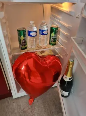 Boissons dans l'établissement Maison chaleureuse avec jaccuzi au cœur deSoissons
