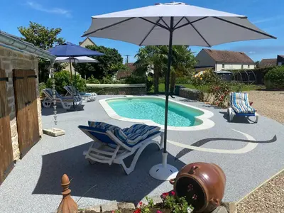 Piscine de l'établissement Le Domaine de L étang La saboterie ou située à proximité