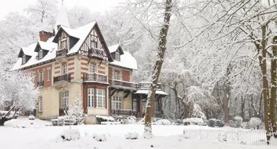 L'établissement Villa du Châtelet en hiver