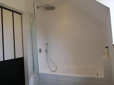 Salle de bains dans l'établissement En pleine verdure