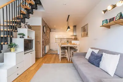 Cuisine ou kitchenette dans l'établissement Loft urbain avec jardin privé en hyper centre