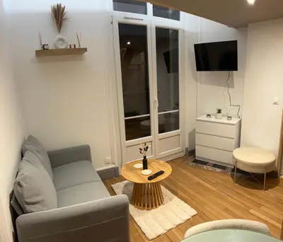 Coin salon dans l'établissement Le Calice - Hypercentre de Reims