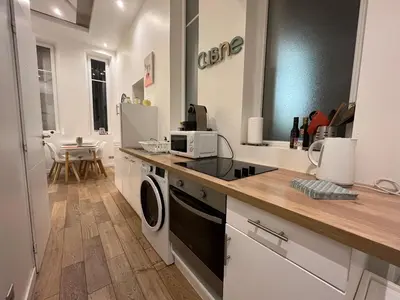 Cuisine ou kitchenette dans l'établissement La Cathédrale