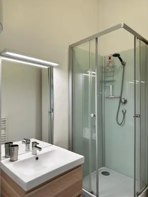 Salle de bains dans l'établissement Studio Clovis