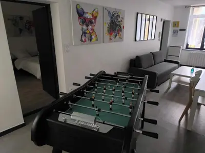 Salle de jeux dans l'établissement Logis de la forteresse - T2- WIFI- Parking