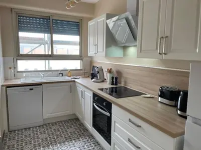 Cuisine ou kitchenette dans l'établissement Le 21 Avenue de Champagne