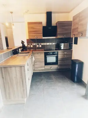 Cuisine ou kitchenette dans l'établissement chalonnaise house 120m2