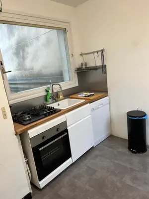 Cuisine ou kitchenette dans l'établissement Grand Maison avec Piscine et Sauna