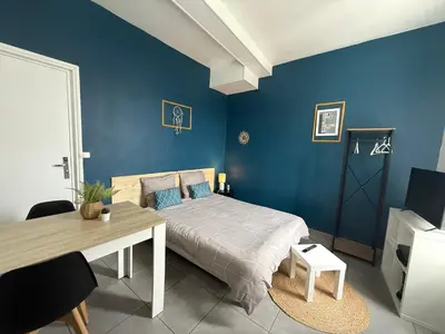 Un ou plusieurs lits dans un hébergement de l'établissement Studio SN4 - Centre-Ville Meaux - Proche Disneyland