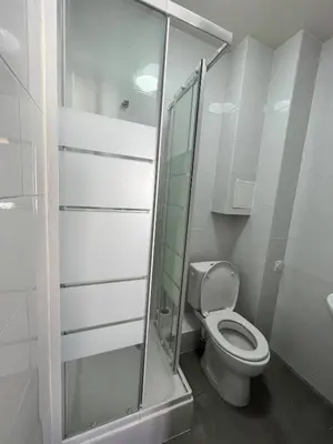 Salle de bains dans l'établissement Studio SN7 - Centre-Ville Meaux - Proche Disneyland