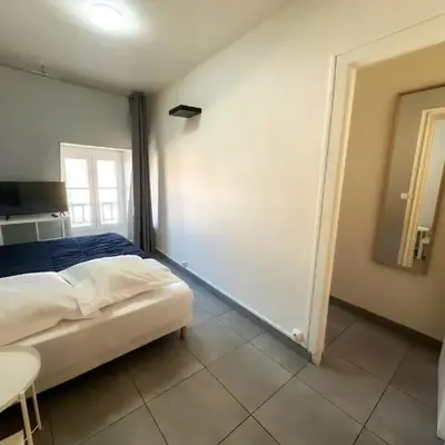 Studio SN8 - Centre-Ville Meaux - Proche Disneyland