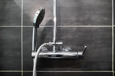 Salle de bains dans l'établissement Suite Vesle