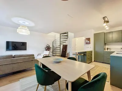 Cuisine ou kitchenette dans l'établissement Bubbles & Lights
