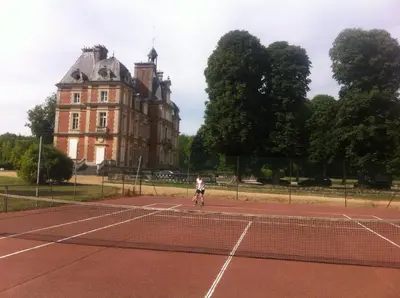 Tennis ou squash au sein de l'appartement ou à proximité