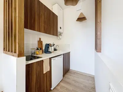 Cuisine ou kitchenette dans l'établissement Le Bru t marnais