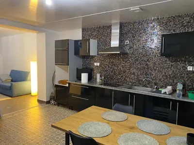 Cuisine ou kitchenette dans l'établissement Gîte Travailleurs de La Somme