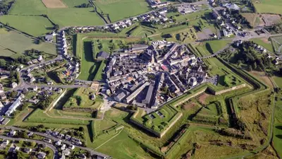 Vue panoramique sur l'établissement Chez Juline charmante maison de plain pied à la campagne et au calme