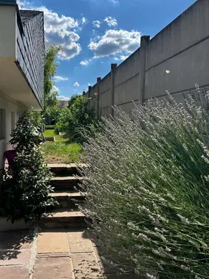 Jardin de l'établissement Gîte des Coteaux Sézannais