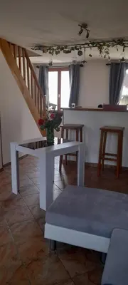 Coin salon dans l'établissement Chez Madeleine