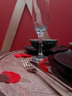 Plan de l'établissement Le boudoir rouge - Loveroom luxueuse pour couples