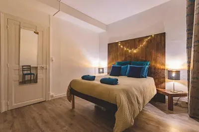 Un ou plusieurs lits dans un hébergement de l'établissement Azul Cosy charmant proche centre