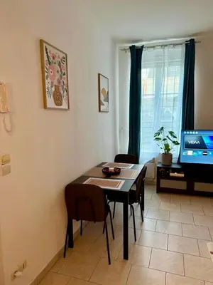 Télévision ou salle de divertissement dans l'établissement Le Shamma lodge