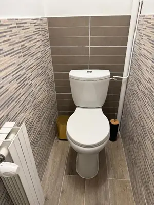 Salle de bains dans l'établissement Maison cosy à Moyvillers classée de tourisme 3 étoiles