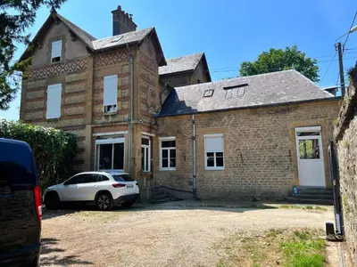 Bâtiment de le love hôtel