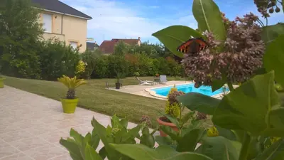 Piscine de l'établissement L'Escapade ou située à proximité