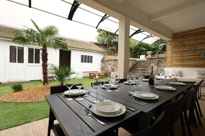 Jardin de l'établissement E Le clos des lumières, maison 13 pers avec jardin